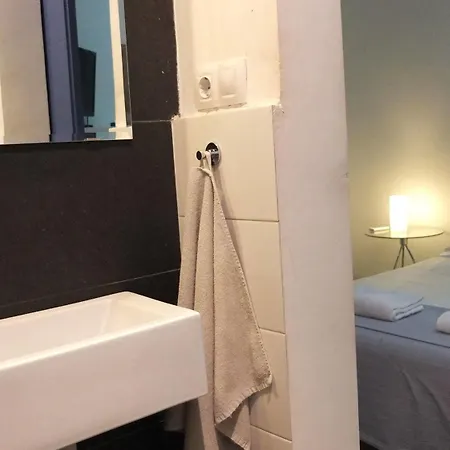 No Limit Hostal Barcelona